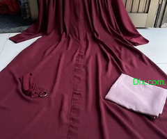 Womens abayas and prayer carpet buy now